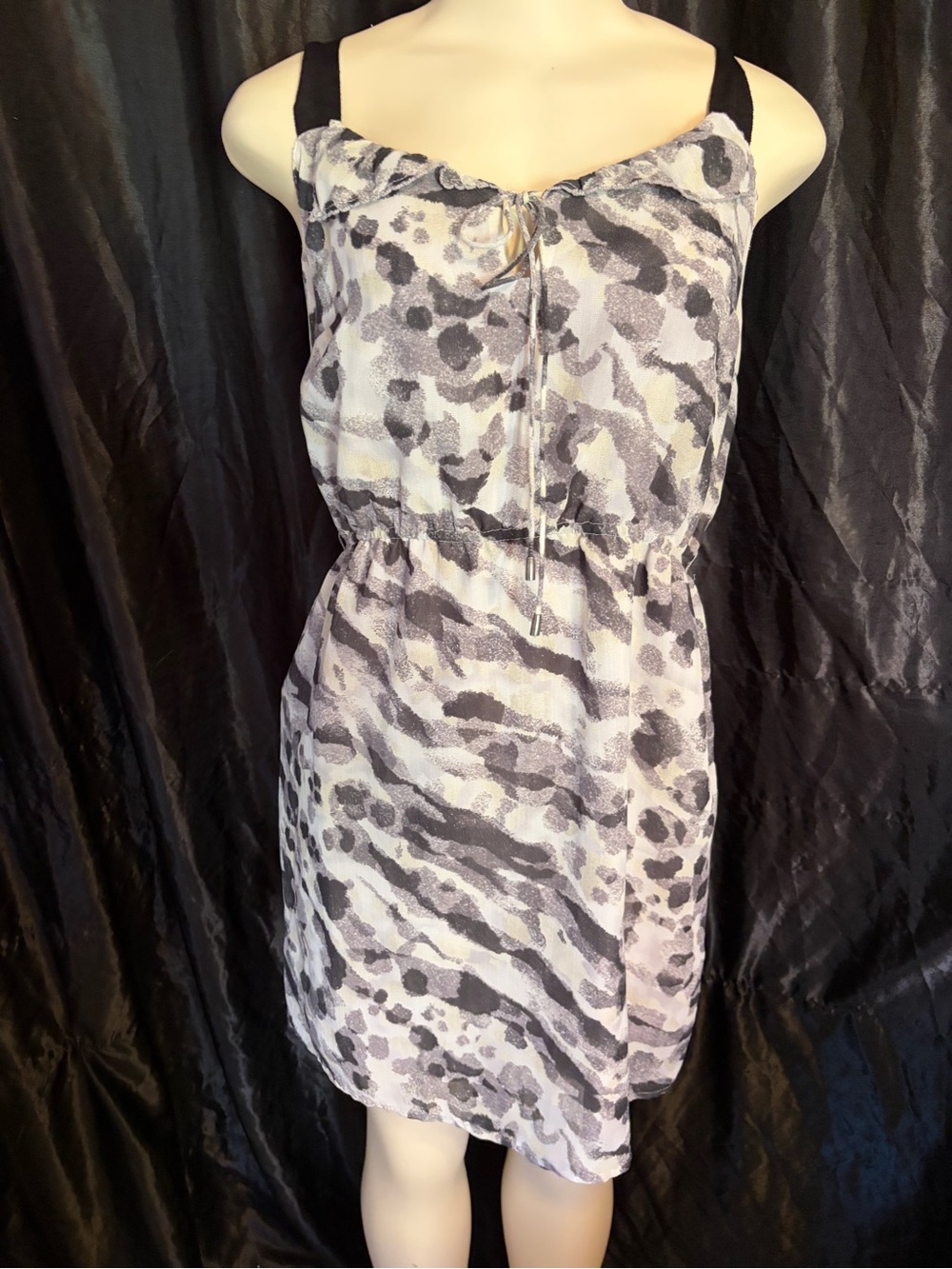 I Heart Ronson Black and White Sleeveless Tie-Front Mini Dress